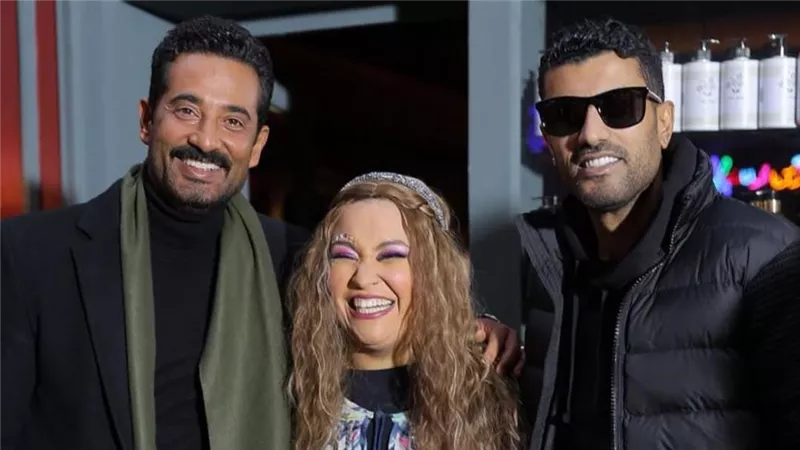 ويزو تشارك جمهورها بصور مع عمرو سعد و محمد سامي من كواليس مسلسل  سيد النلس