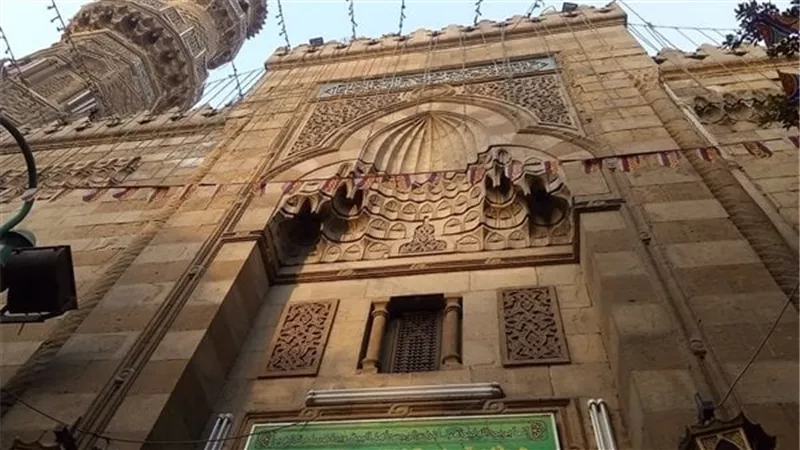 «السيدة سكينة بنت الحسين».. منارة علم وأخلاق في التاريخ الإسلامي (فيديو)