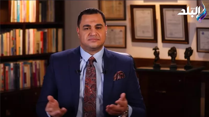 كيف تحمي نفسك من الابتزاز العاطفي؟.. نصائح من خبير في الصحة النفسية (فيديو)
