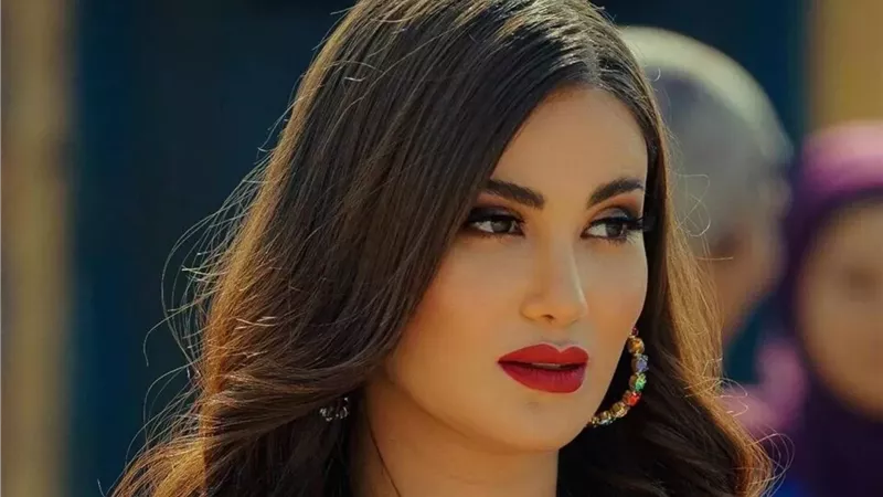 هدى الإتربي: لا أعتمد على جمالي والتريند لا يصنع نجوماً (فيديو)