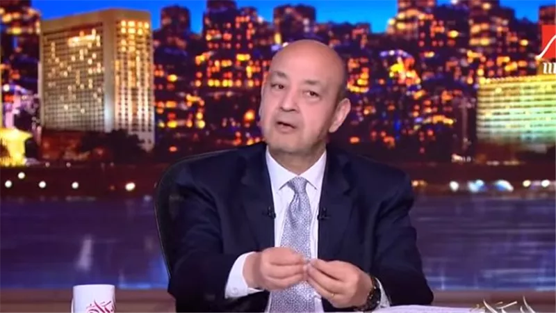 هل يقصد زيزو؟ ..عمرو أديب عن تجديد عقد صلاح: « فيه مكسب تانى غير البنك»