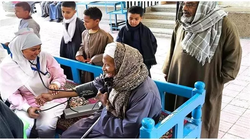 140 ألف مستفيد.. كل ماتريد معرفته عن حملة رمضان بصحة لكل العيلة| فيديو