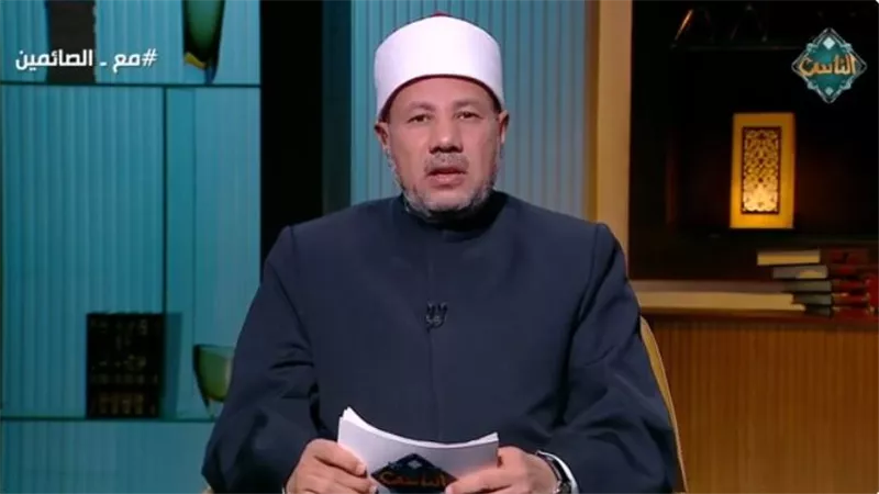 نائب رئيس جامعة الأزهر يكشف عن حالات تسقط عنها الصلاة (فيديو)