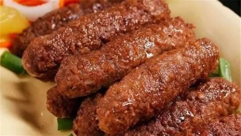 إفطار النهاردة.. طريقة عمل الكفتة المشوية في الفرن والحلو قطايف عصافيري بالقشطة والفستق