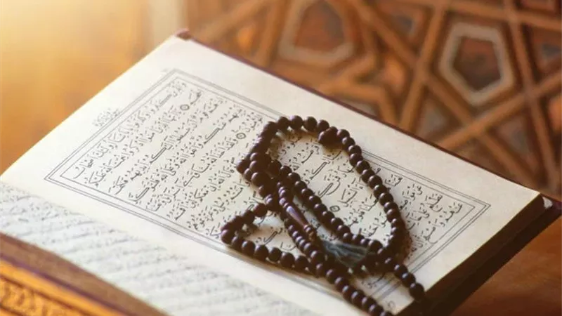 باحث أزهري: الإسلام دين عالمي والدعاء بأي لغة مقبول عند الله (فيديو)