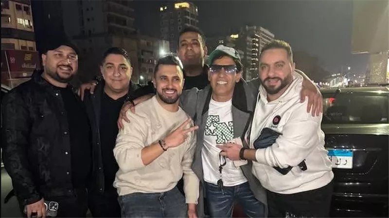 أهالي شبرا يحتفلون بالإفراج عن سعد الصغير: 