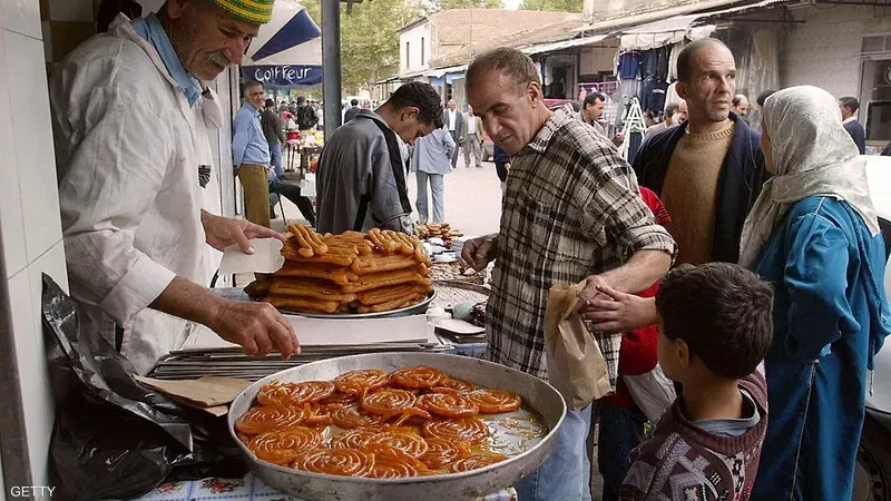 رمضان في الجزائر.. فرصةً لتعزيز الروابط العائلية والتراحم
