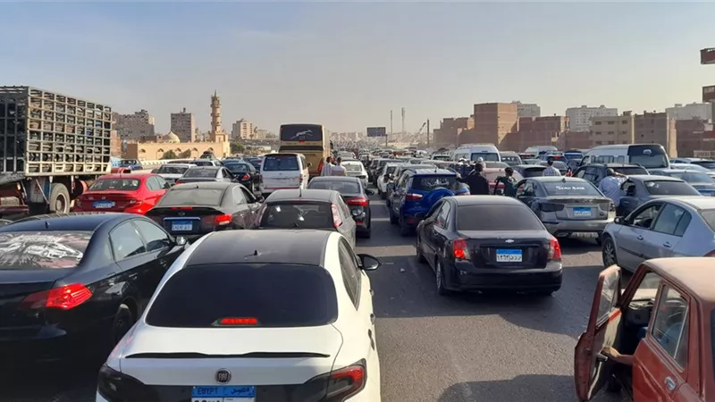 جهود الجهات المعنية لتخفيف التكدس المروري أوقات الذروة و قبل الإفطار