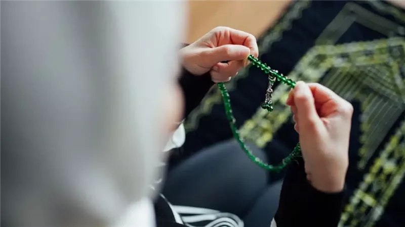 ما هى ضوابط اعتكاف المرأة في المسجد ؟ .. دار الإفتاء تجيب