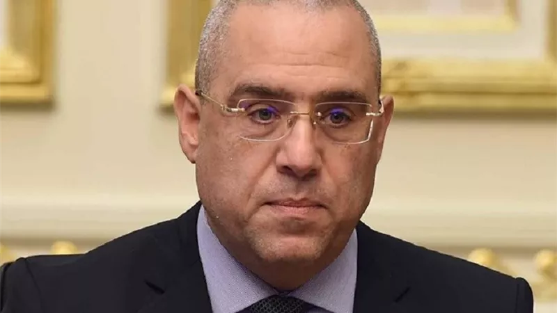 بعد 70 يوماً من تدشينه .. نصف مليون مؤسس في حزب الجبهة الوطنية حتى الآن