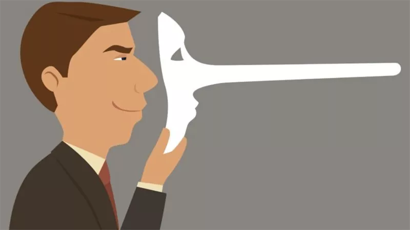 كيف أتعامل مع المنافق والكذاب والخائن؟.. أمين الفتوى يجيب 