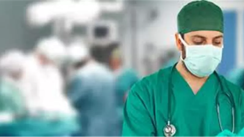 الزي الطبي ليس آمناً فى الغسالة المنزلية.. دراسة تحذر من كارثة صحية صامتة