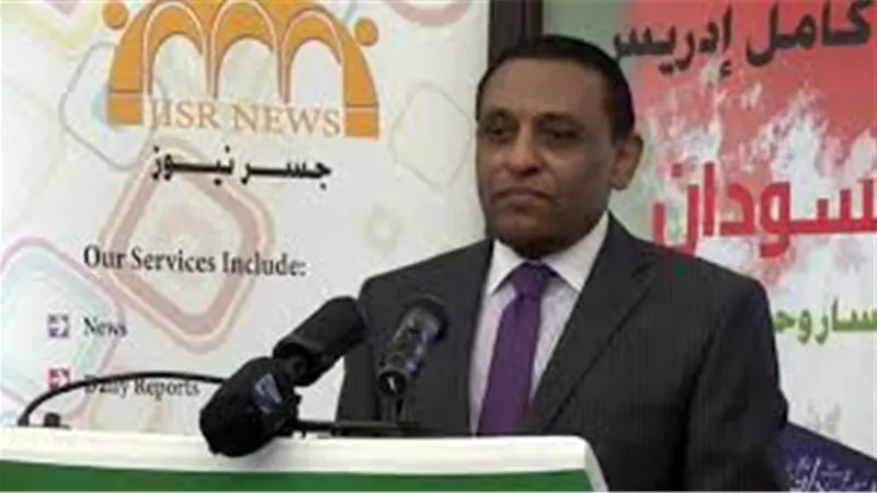 البرهان يصدر قرارا بتعيين كامل إدريس رئيسا للوزراء في السودان