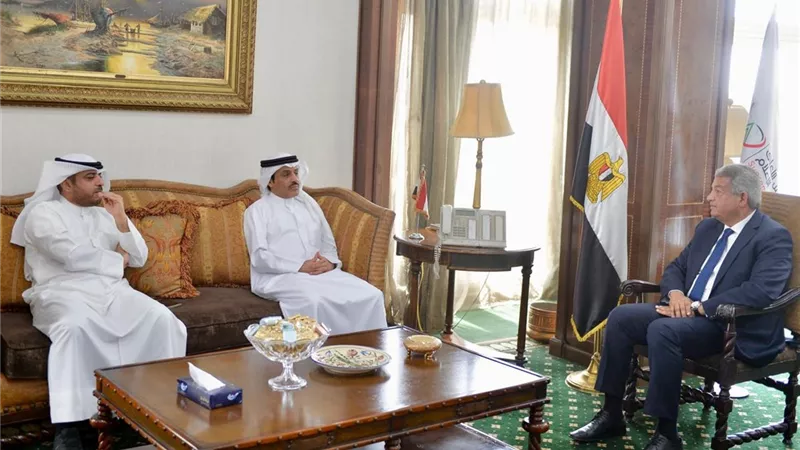  خالد عبدالعزيز يبحث سبل تعزيز التعاون مع وسائل الإعلام في الكويت