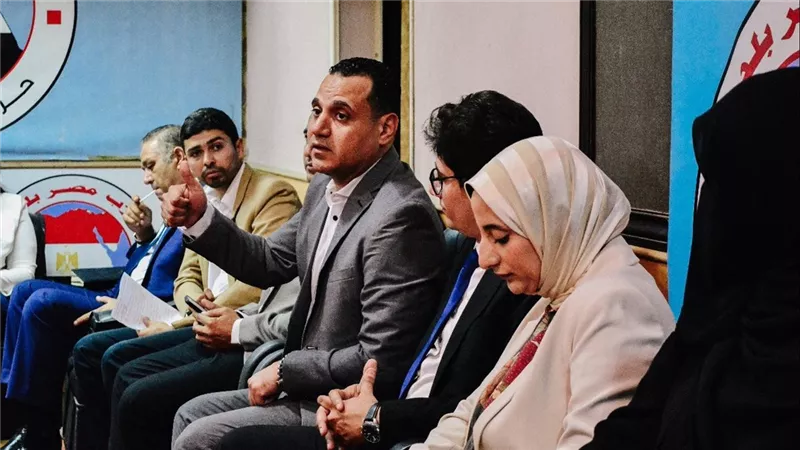 الكاتب الصحفي كامل كامل: تقسيم الدوائر الانتخابية يضمن العدالة السياسية للناخب