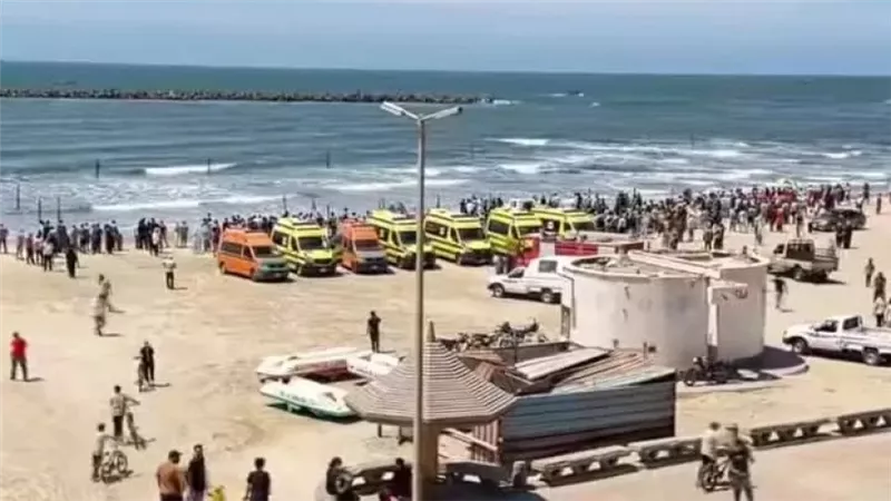 سقوط طائرة تدريب عسكرية في رأس البر.. اعرف التفاصيل الكاملة