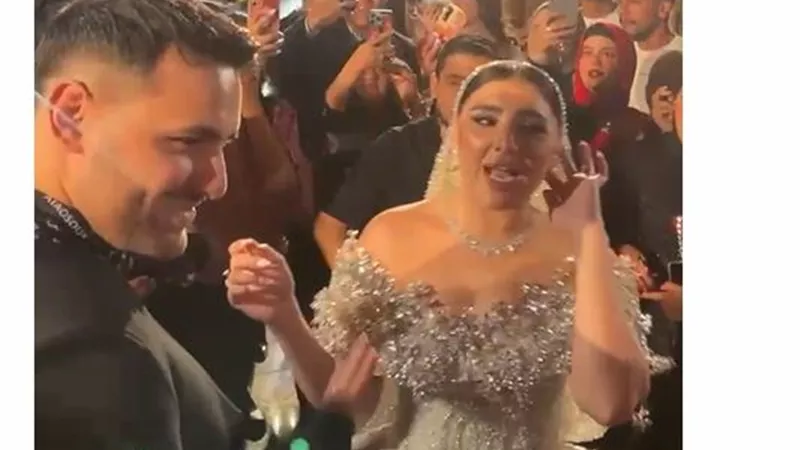 على أنغام أغنية الهضبة وأنا قاعد سهران .. رقصة مسلم ويارا تامر من حفل زفافهما
