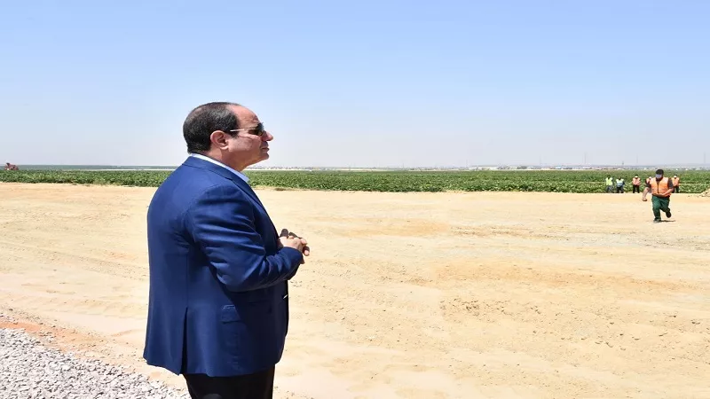 الرئيس السيسي يتفقد سير العمل في مدينة «مستقبل مصر الصناعية»
