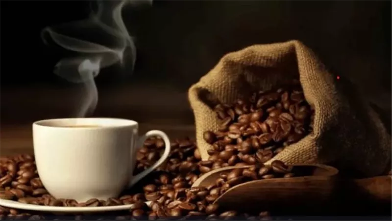 هل يحميك تناول الشاي والقهوة من السكري وأمراض القلب ؟