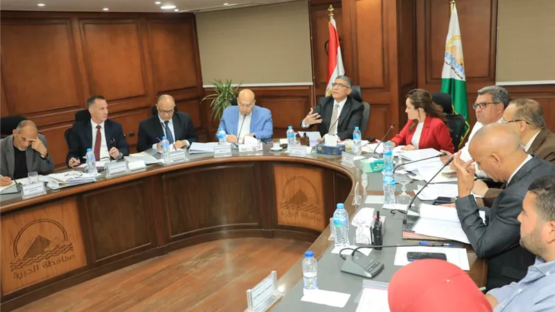 محافظة الجيزة  تستعد لطرح 2130 مدفنًا بطريق الفيوم بـ«مشروع الجبانات»