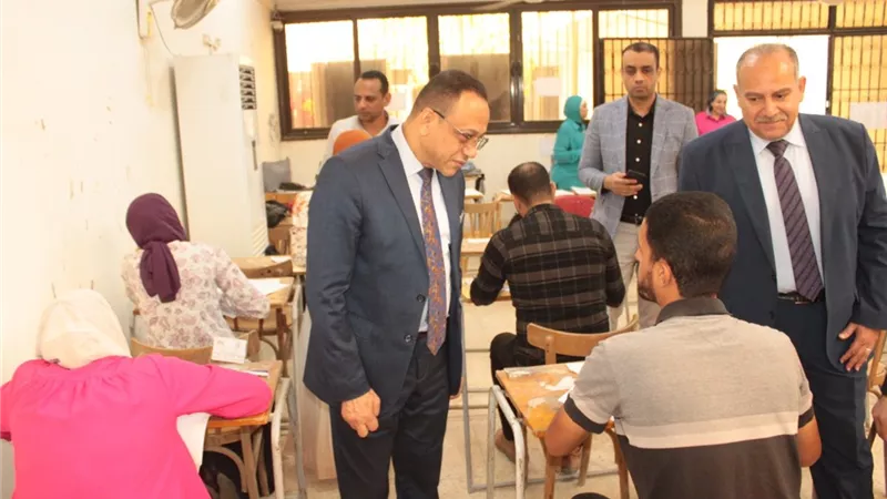 انطلاق امتحانات الدراسات العليا بمعهد بحوث ودراسات البيولوجيا بجامعة أسيوط