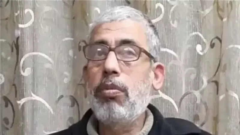 تفاصيل استشهاد زكريا السنوار وأبنائه في قصف إسرائيلي وسط قطاع غزة