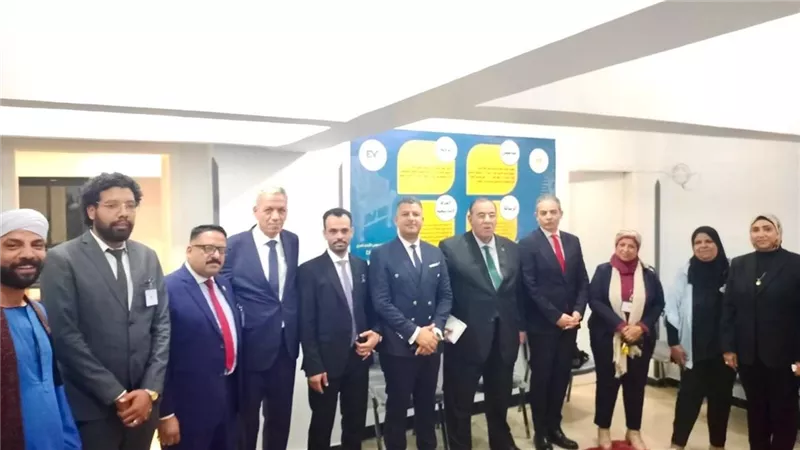 رئيس الاتحاد العام للجمعيات الاهلية يفتتح مقر مجلس الشباب المصري بالأقصر