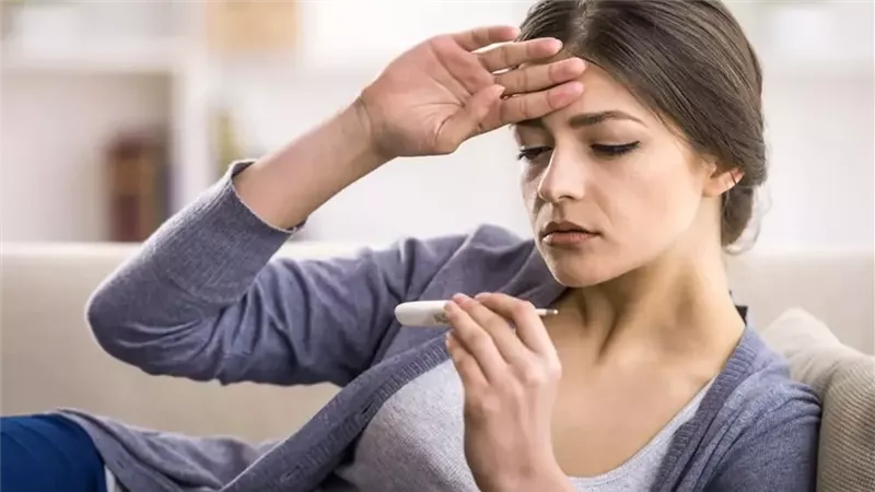 الهبات الساخنة: ما بين الانزعاج اليومي والمضاعفات الصحية
