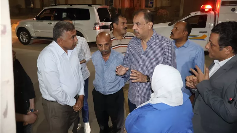 جولة ميدانية مسائية.. محافظ سوهاج يتفقد تطوير وتجميل الشوارع |صور 