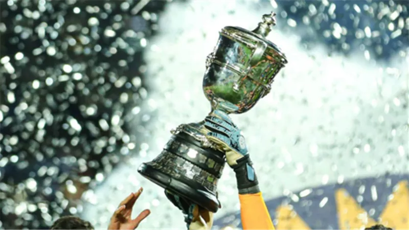 وقفة عرفة .. الموعد الجديد لمباراة نهائي كأس مصر بين الزمالك وبيراميدز