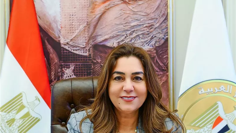 وزيرة التنمية المحلية تتفقد استعدادات قنا للعيد والموجة الـ26 لإزالة التعديات