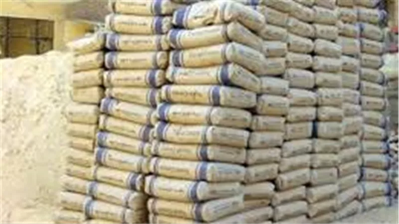 احتكار سوق الأسمنت يرفع الأسعار.. وخبراء يحددون السعر العادل للطن
