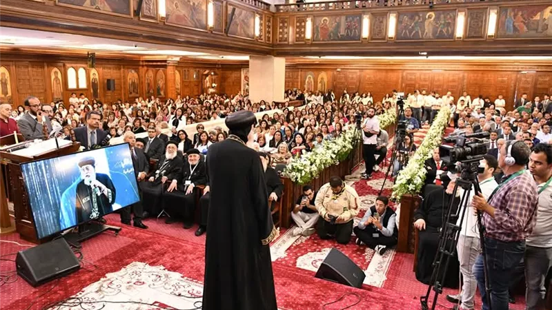 البابا تواضروس الثاني يحتفل باليوبيل الذهبي لكنيسة السيدة العذراء بأرض الجولف