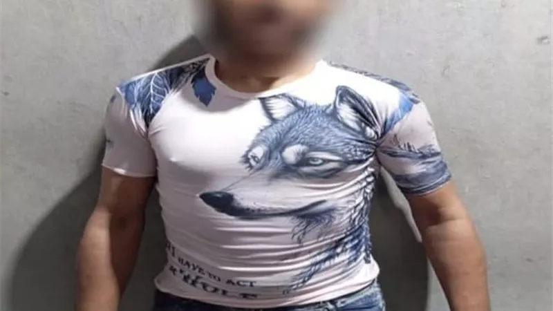أمن الدقهلية يلقى القبض على متهم بسرقة هاتف محمول من داخل صيدلية
