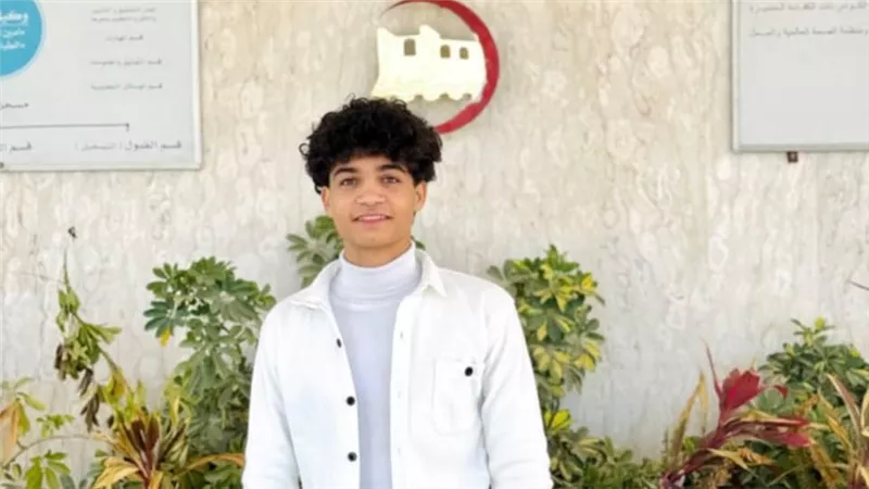 الطالب بيشوى يروى تفاصيل رحلة عودته من ليبيا تحت رعاية السفارة المصرية