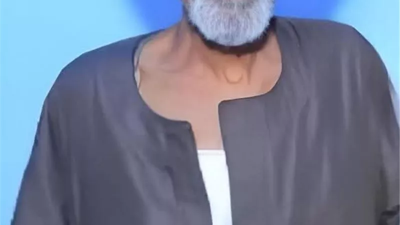 مأساة هزت أسوان.. ذبح والده بعد صلاة الفجر تحت تأثير المخدرات