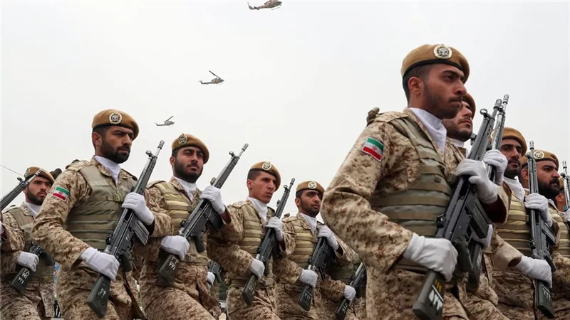 الجيش الإيراني يعلن جاهزيته الكاملة للتصدي لأي هجوم: نرصد تحركات العدو
