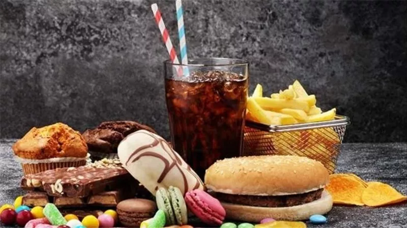 تؤدي إلى إنهاك الجسم.. استشاري يحذر من هذه الممارسات عقب إجازة العيد|فيديو 