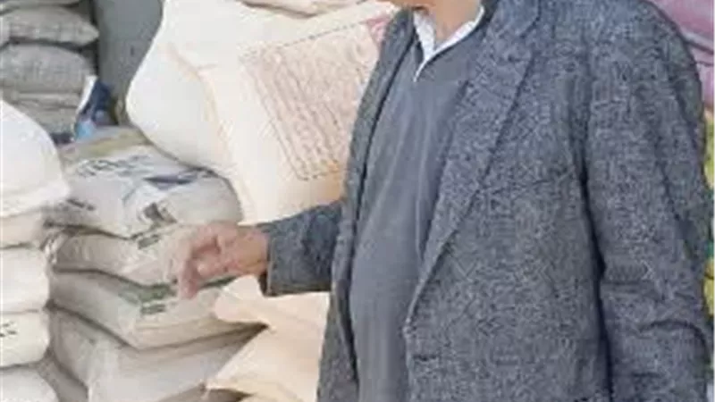 استمرار الحملات التموينية المكثفة على المحال التجارية والمخابز لضبط المخالفين 