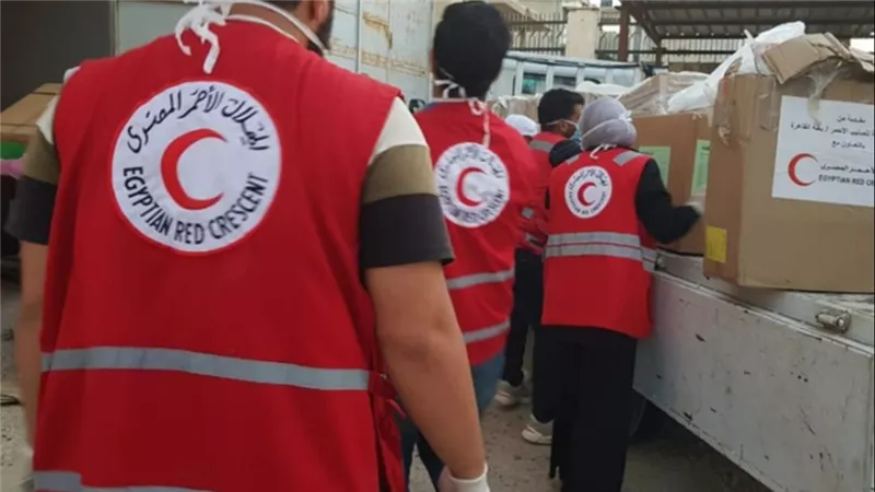 الهلال الأحمر الفلسطيني: إدخال المساعدات إلى القطاع  يندرج تحت سياسة «التقطير»