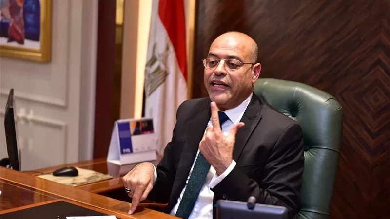 بعد فيديو الإهانة.. تطورات جديدة في أزمة العامل المصري والكفيل السعودي
