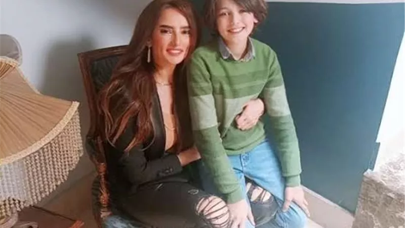 تأجيل دعوى زيادة نفقة أبنائي زينة من أحمد عز لجلسة أكتوبر
