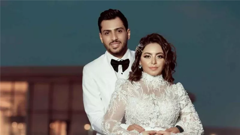 من البلاغ إلى الصلح.. القصة الكاملة لـ أزمة إلهام عبد البديع وطليقها