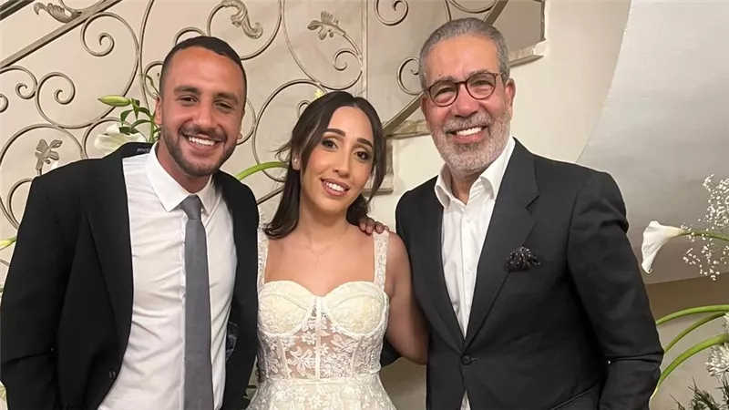 خالد العدل يحتفل بقراءة فاتحة على هنا الألفي في أجواء عائلية دافئة