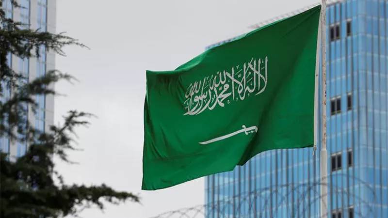 خادم الحرمين وولي العهد يهنئان رئيس باكستان في ذكرى استقلال بلاده