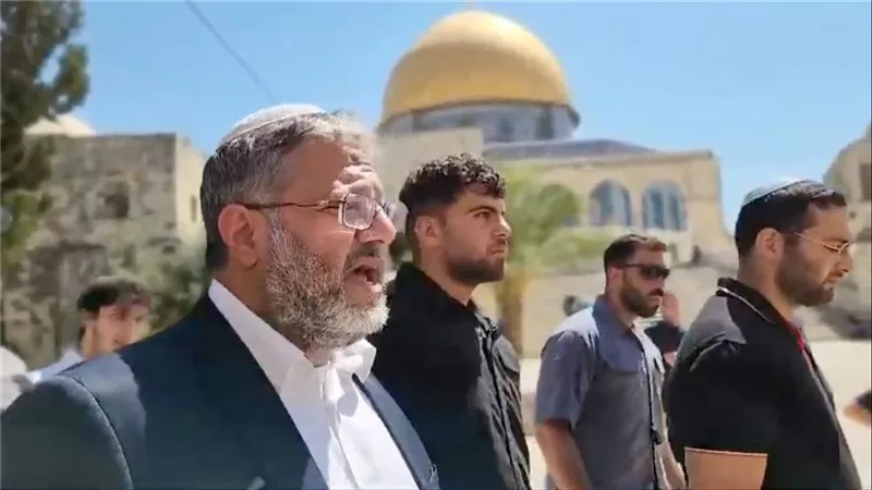 حماس تندد باقتحام بن غفير للأقصى.. وتحذر من مخطط تهويد القدس