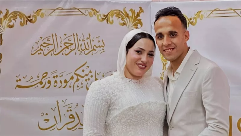 في أجواء عائلية .. ناصر منسي ينشر صورا جديدة من عقد قرانه 