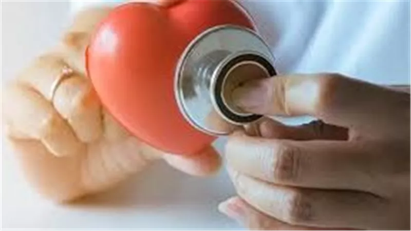 خطر مفاجئ على القلب.. احذر تناول الموز في هذه الحالة
