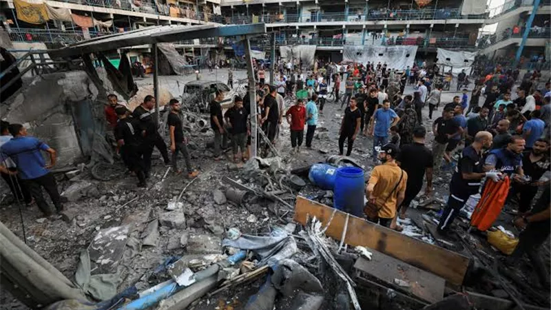 الصحة بغزة: 13 شهيدا في غارات إسرائيلية على القطاع منذ فجر اليوم