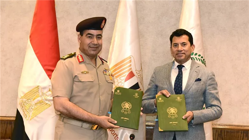 قيادة قوات الدفاع الشعبى والعسكرى توقع بروتوكول تعاون مع وزارة الشباب والرياضة